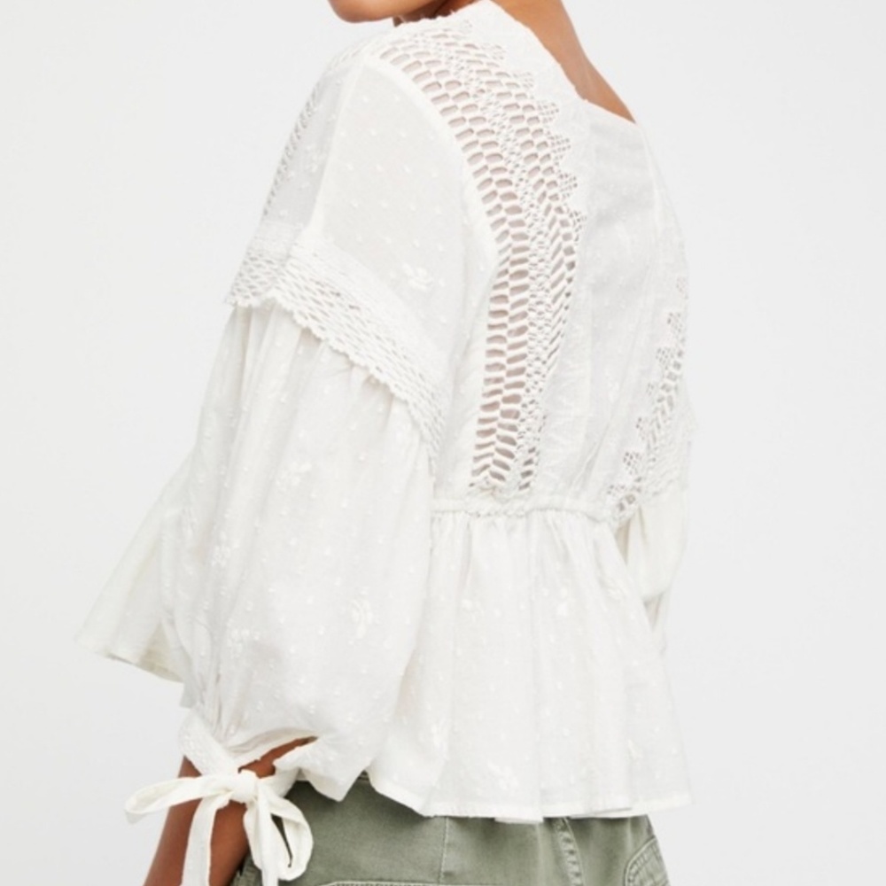 Free People Drive You Mad Blouse Cotton Lacey Embroidered Ivory Size Md & Lg NWT - Picture 4 of 16